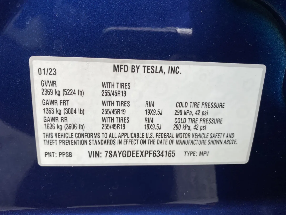 2023 Tesla Model Y Long Range thumbnail 35