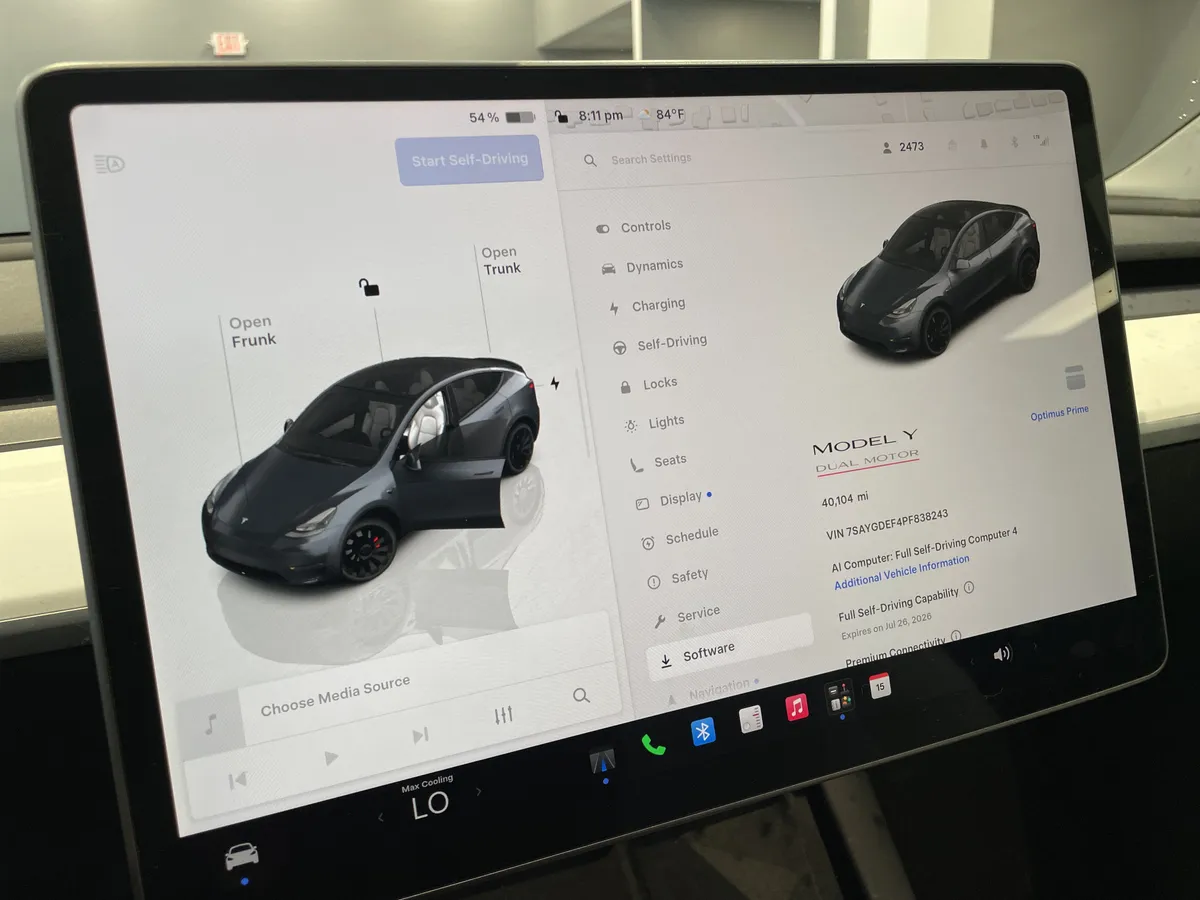 2023 Tesla Model Y Performance thumbnail 21