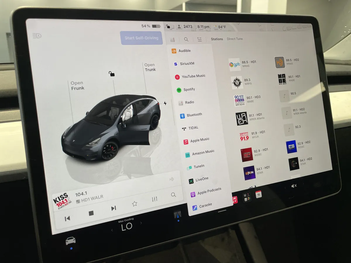 2023 Tesla Model Y Performance thumbnail 24