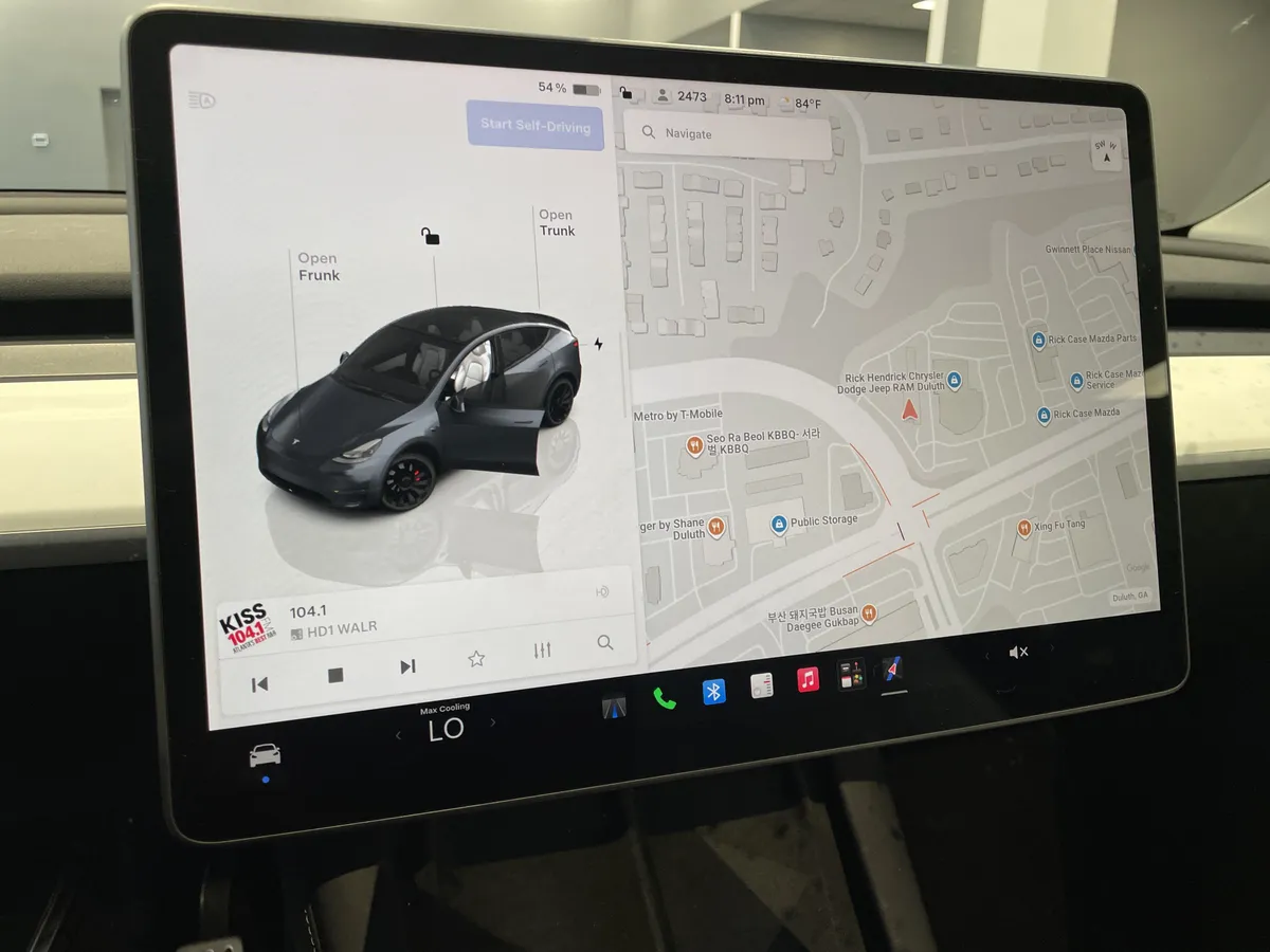 2023 Tesla Model Y Performance thumbnail 25