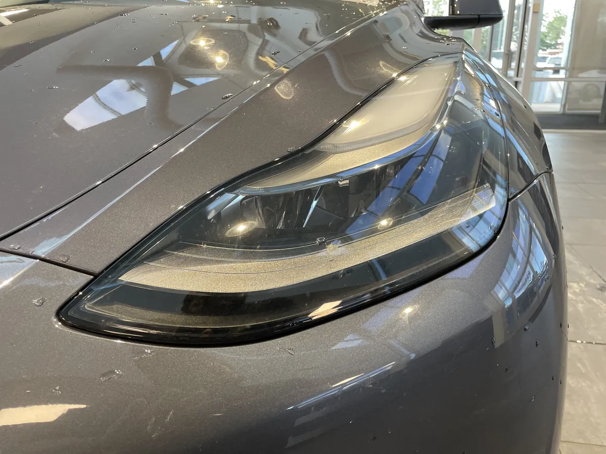 2023 Tesla Model Y Performance thumbnail 4