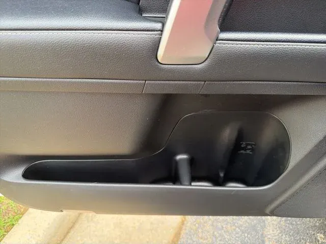2023 Toyota 4Runner Limited thumbnail 25
