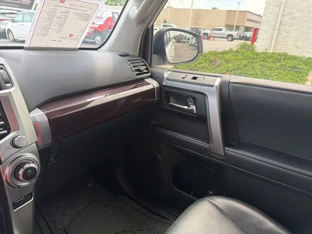 2023 Toyota 4Runner Limited thumbnail 45