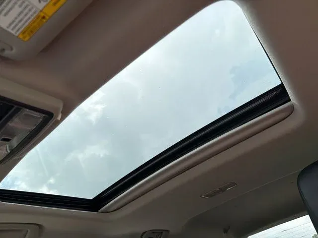 2023 Toyota 4Runner Limited thumbnail 49