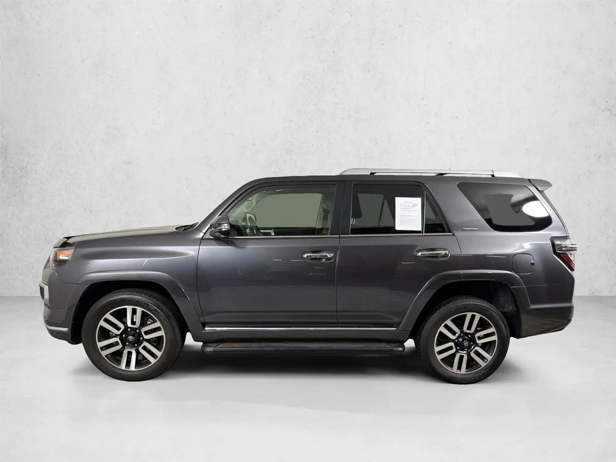 2023 Toyota 4Runner Limited thumbnail 8