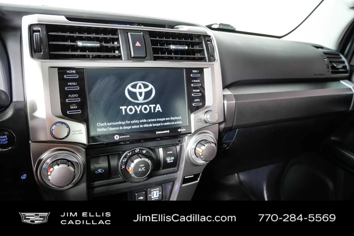 2023 Toyota 4Runner SR5 Premium thumbnail 12