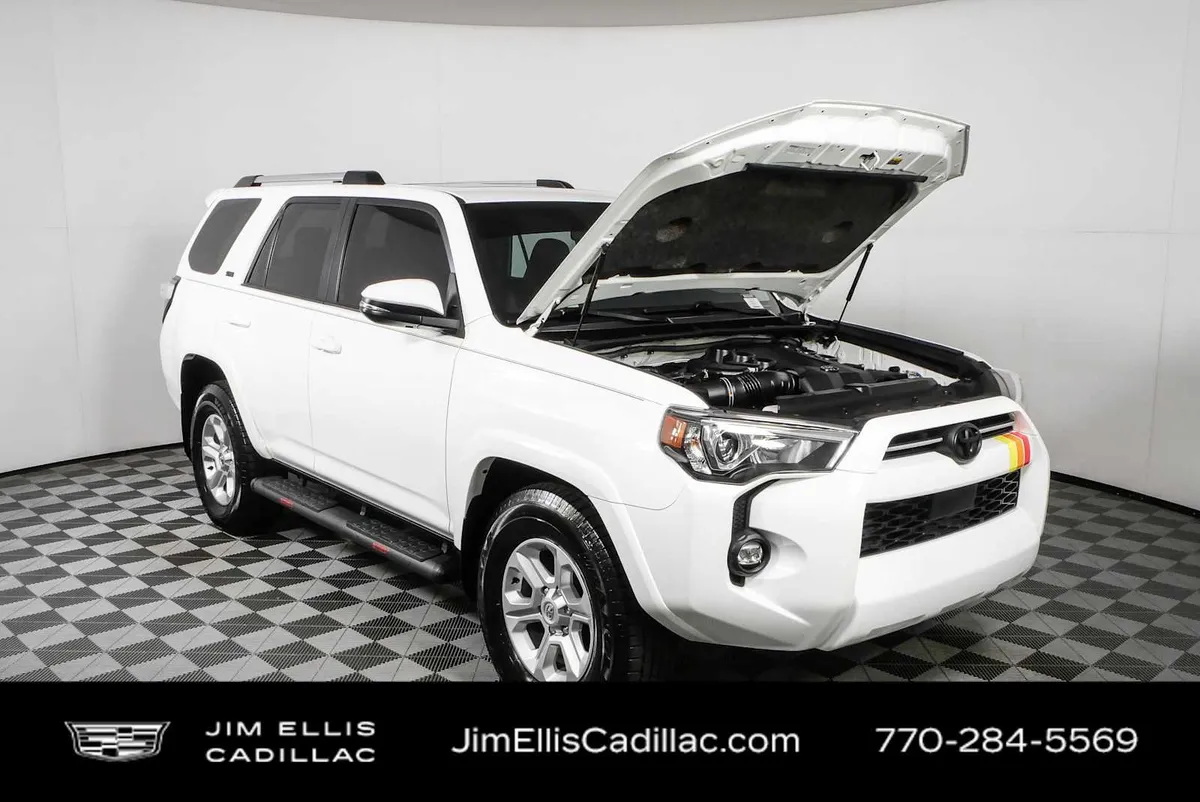 2023 Toyota 4Runner SR5 Premium thumbnail 36