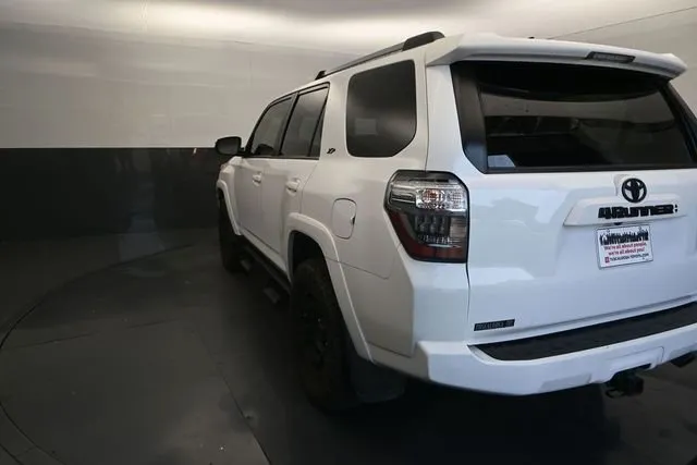 2023 Toyota 4Runner SR5 Premium thumbnail 5