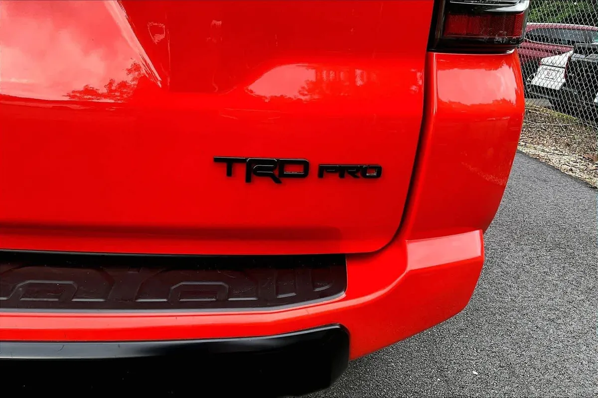 2023 Toyota 4Runner TRD Pro thumbnail 10