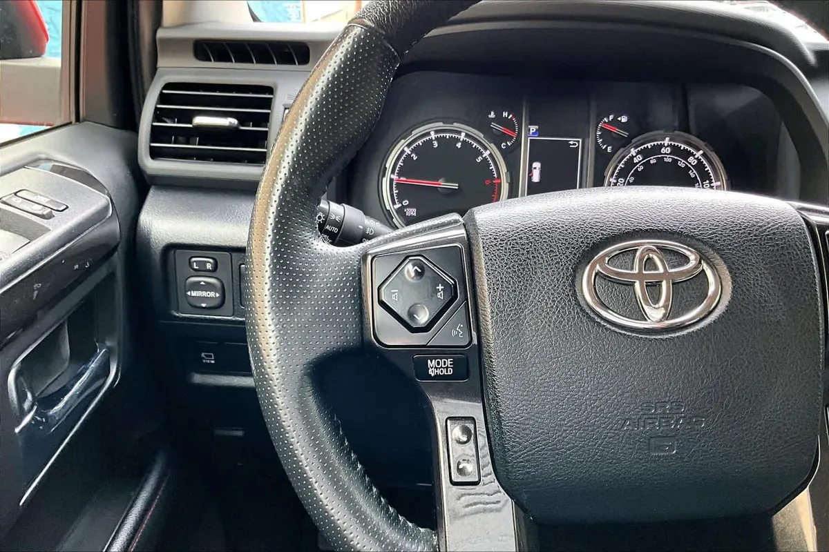 2023 Toyota 4Runner TRD Pro thumbnail 24