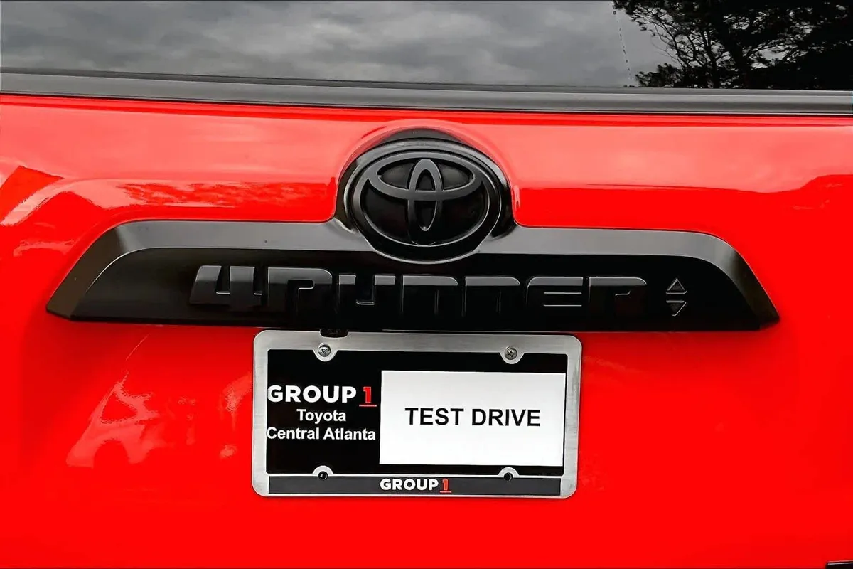 2023 Toyota 4Runner TRD Pro thumbnail 31