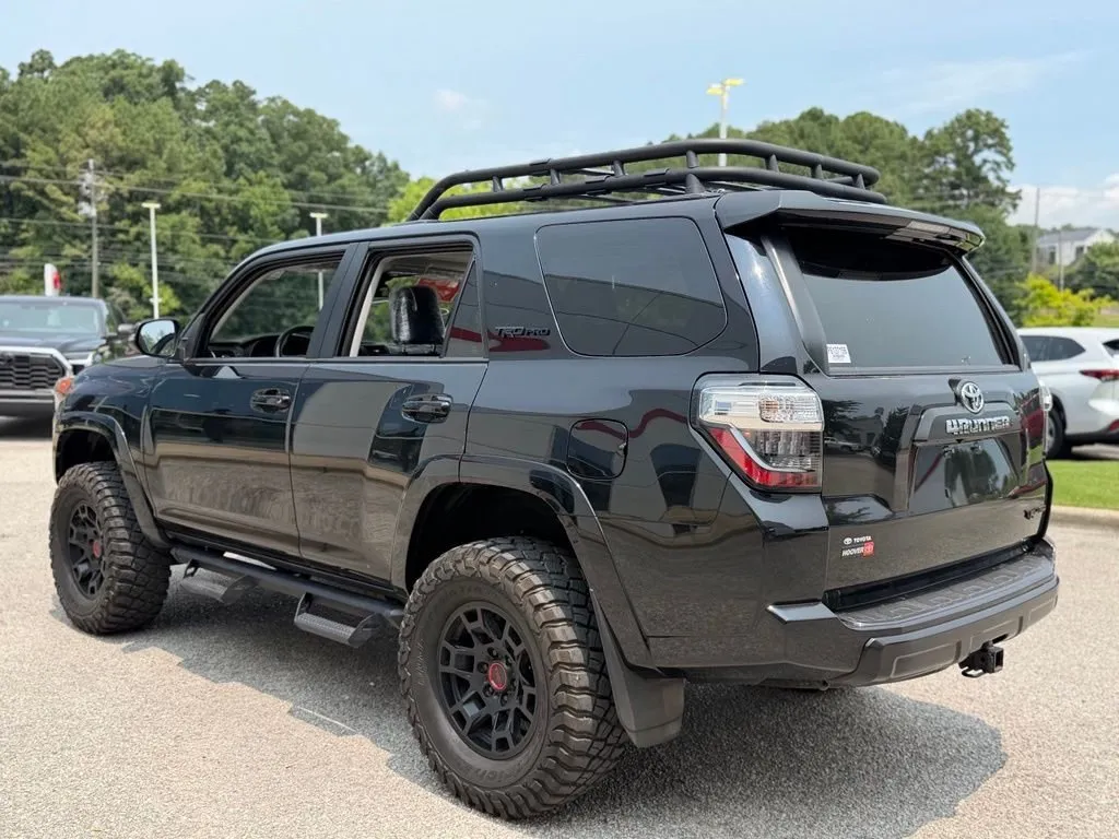 2023 Toyota 4Runner TRD Pro thumbnail 3