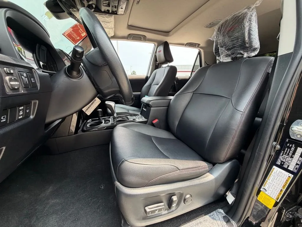 2023 Toyota 4Runner TRD Pro thumbnail 7