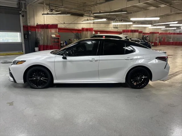 2023 Toyota CAMRY thumbnail 7