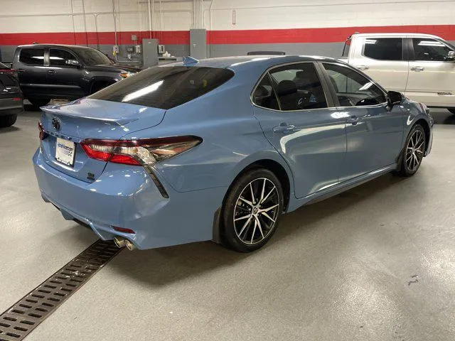 2023 Toyota CAMRY thumbnail 10