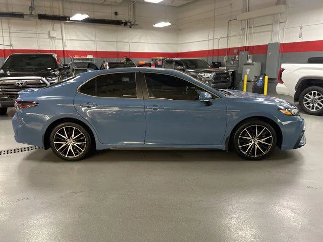 2023 Toyota CAMRY thumbnail 11