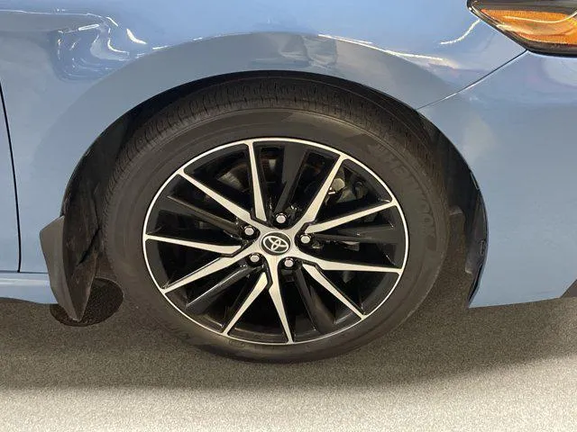 2023 Toyota CAMRY thumbnail 39