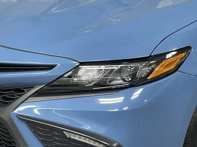 2023 Toyota CAMRY thumbnail 6