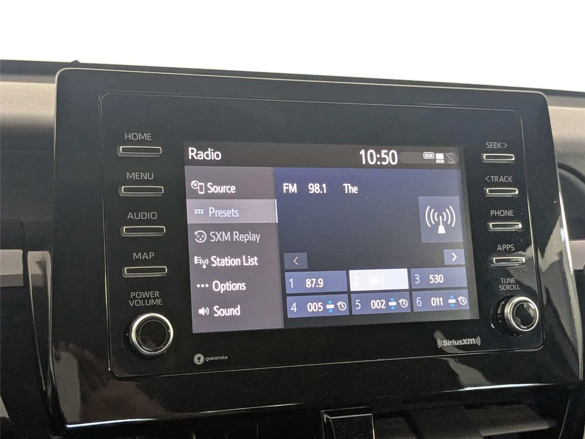 2023 Toyota Camry LE thumbnail 19
