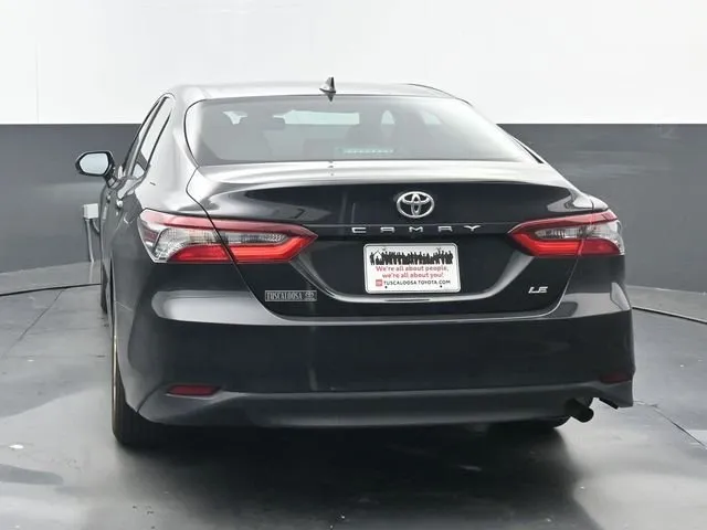 2023 Toyota Camry LE thumbnail 4