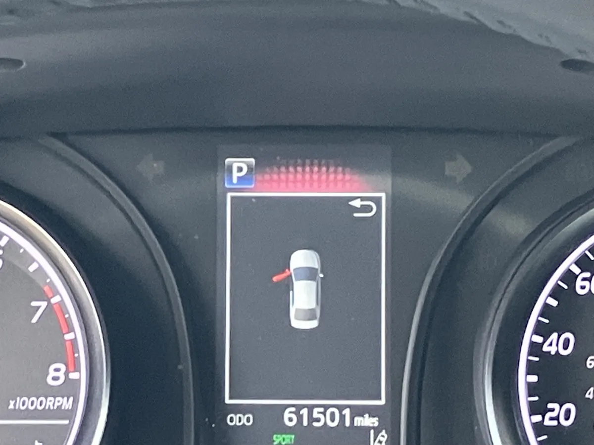 2023 Toyota Camry SE Auto thumbnail 24