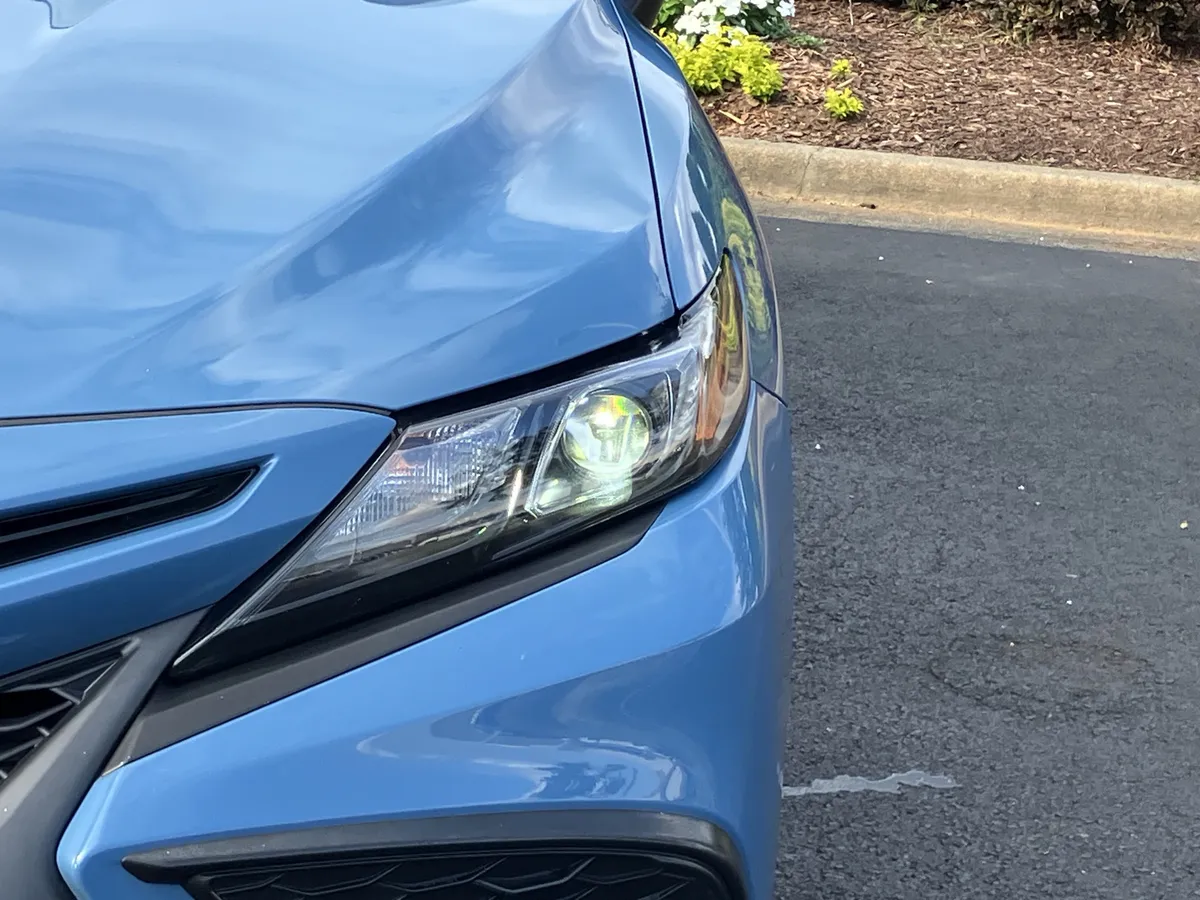 2023 Toyota Camry SE Auto thumbnail 5