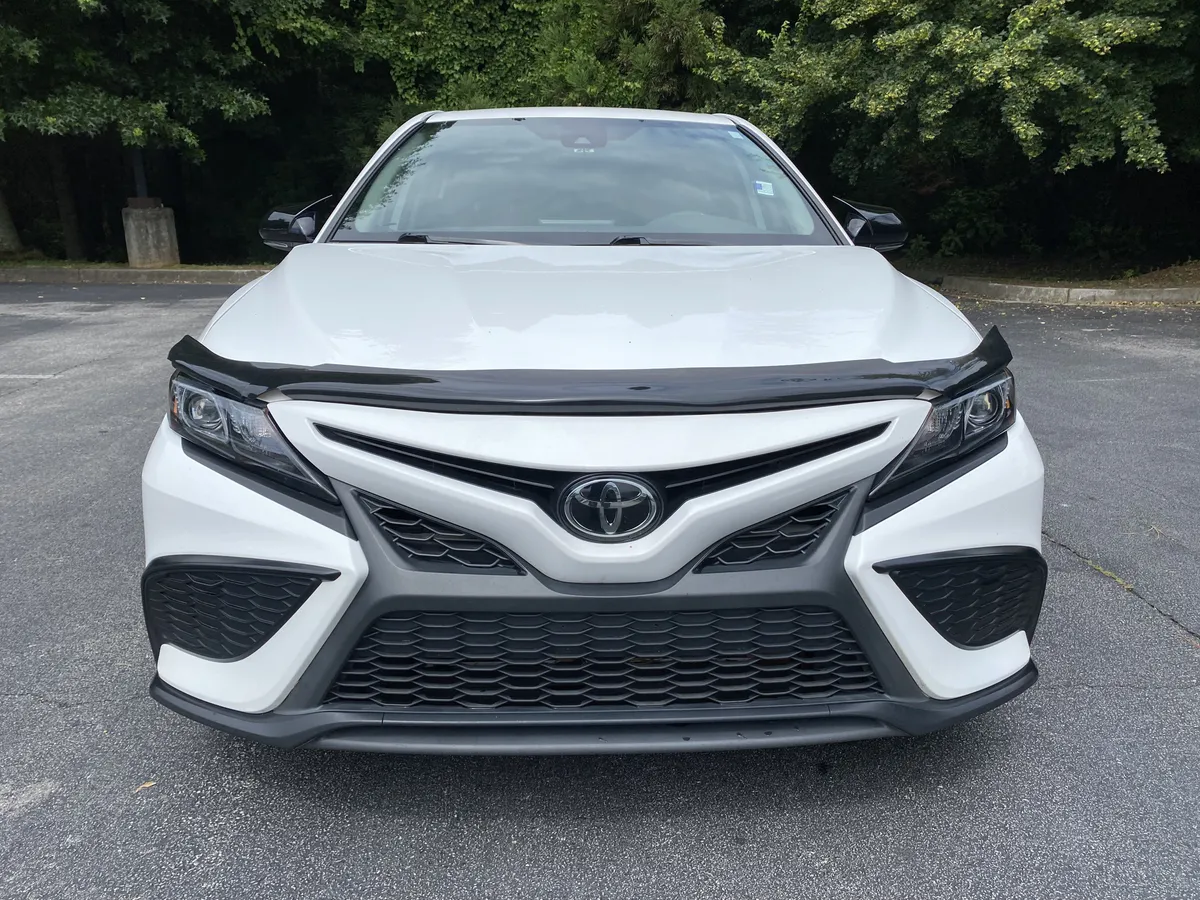 2023 Toyota Camry SE thumbnail 2