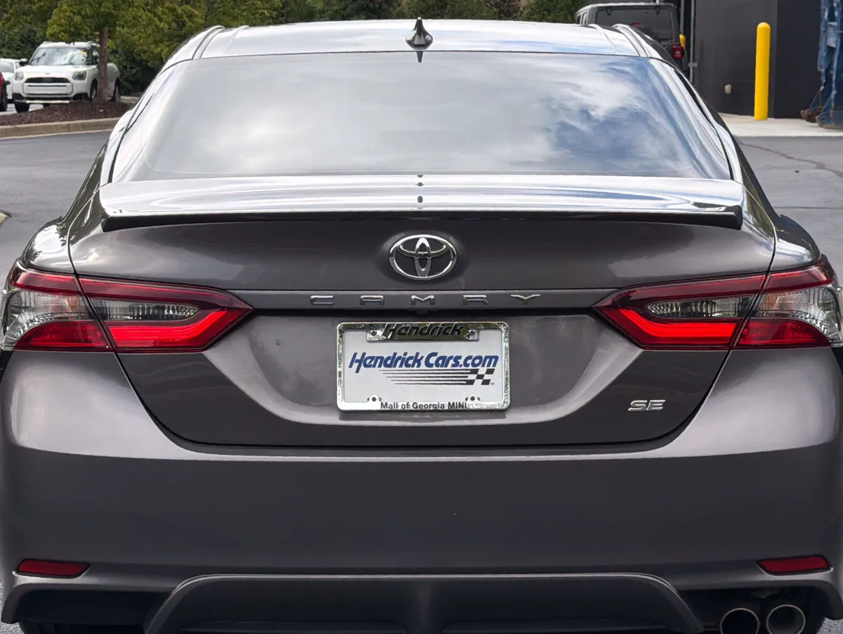 2023 Toyota Camry SE Nightshade thumbnail 21