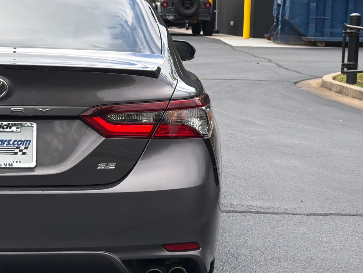 2023 Toyota Camry SE Nightshade thumbnail 22