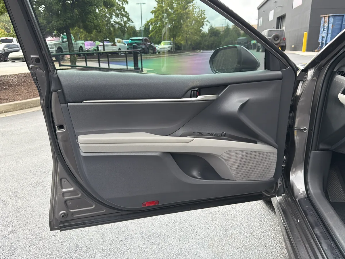 2023 Toyota Camry SE Nightshade thumbnail 23