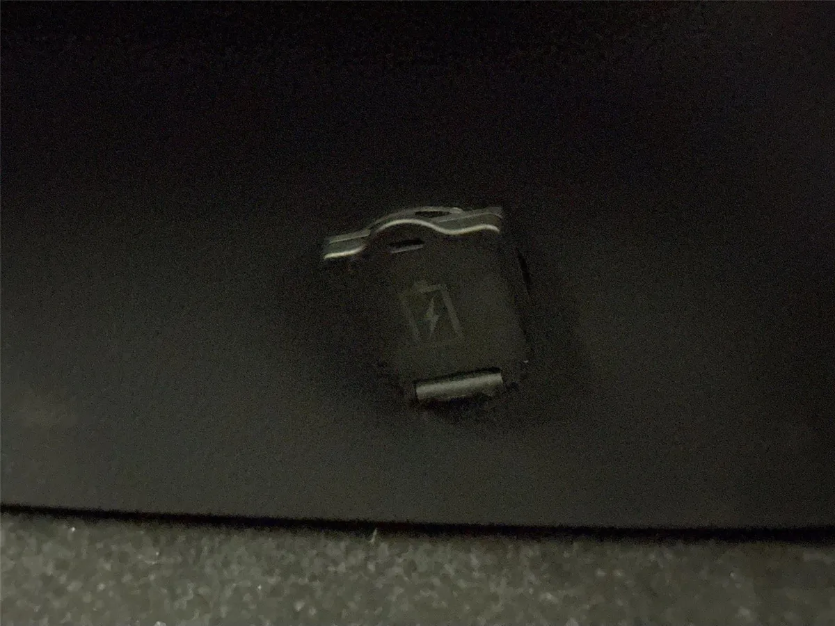 2023 Toyota Camry XLE V6 thumbnail 36