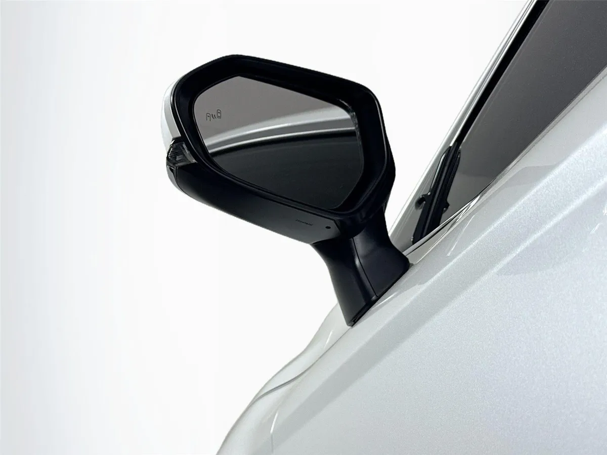 2023 Toyota Camry XLE V6 thumbnail 5