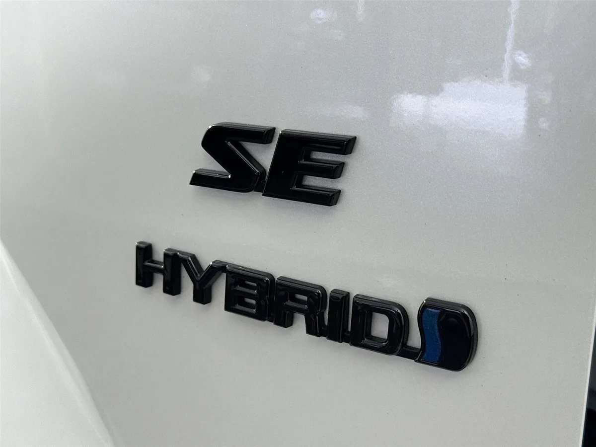 2023 Toyota Corolla Cross Hybrid SE thumbnail 14
