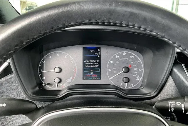 2023 Toyota Corolla SE thumbnail 12