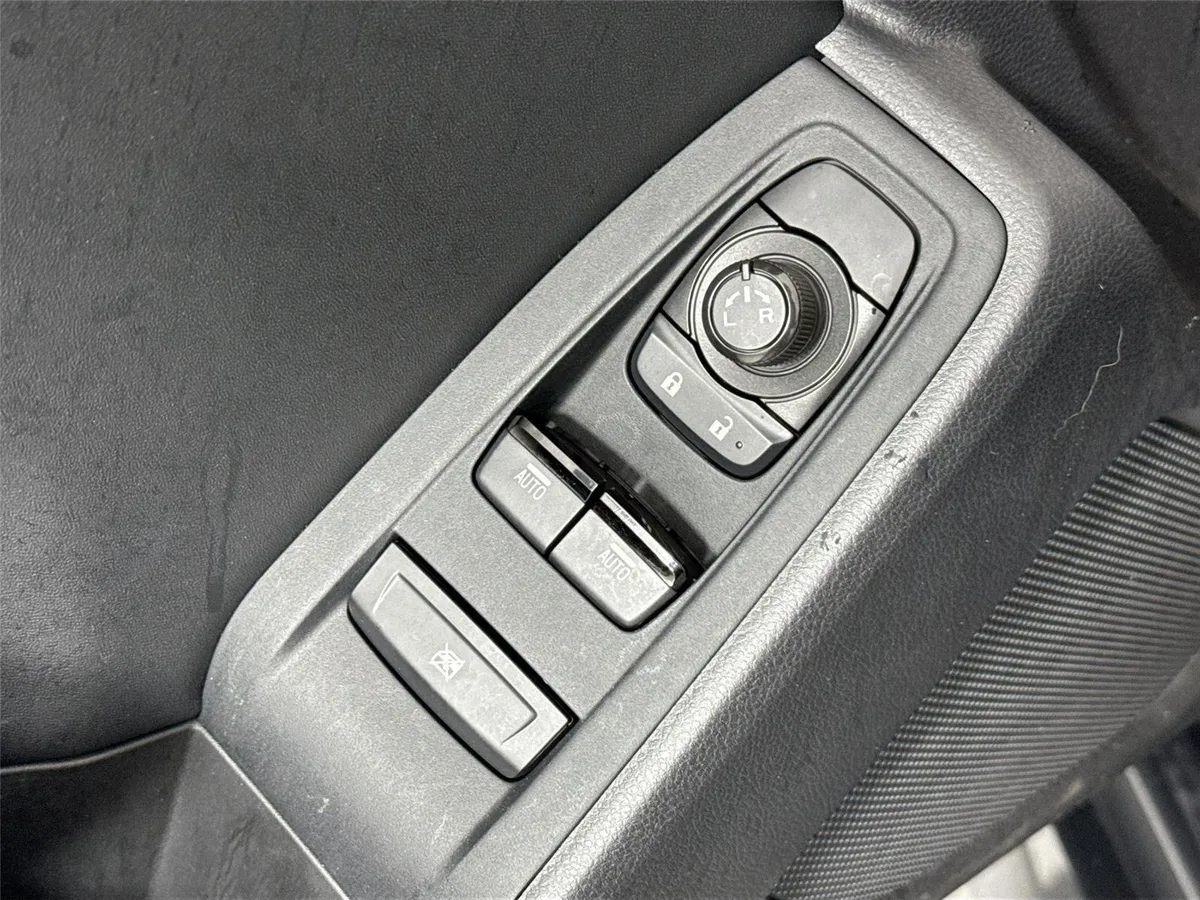 2023 Toyota GR86 Premium thumbnail 28