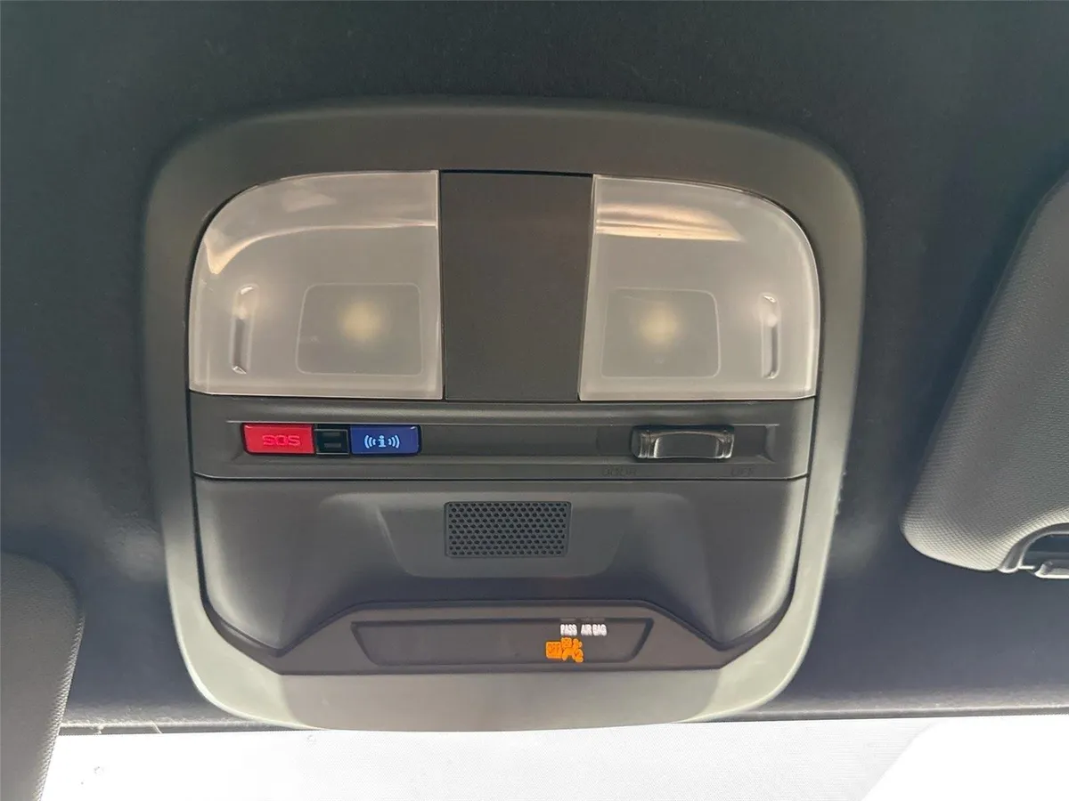 2023 Toyota GR86 Premium thumbnail 6