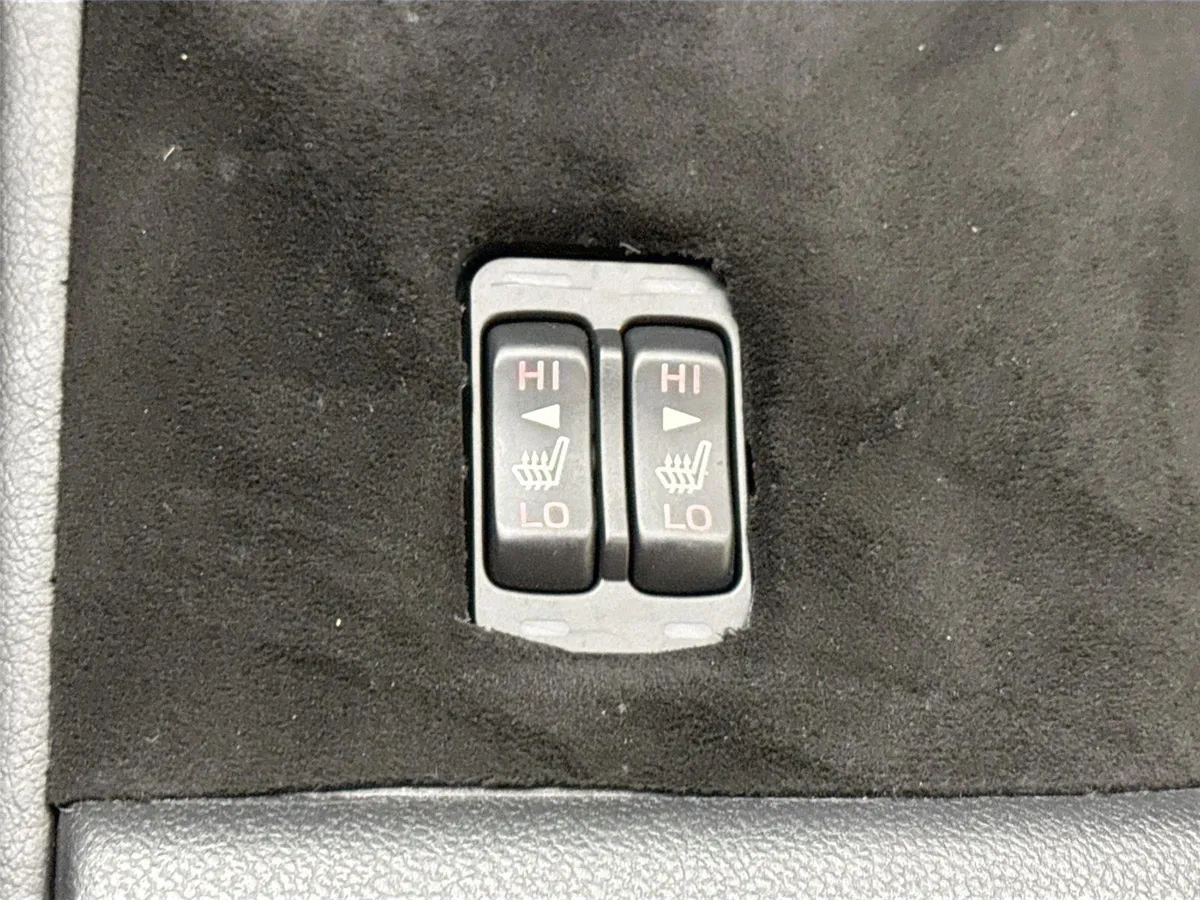2023 Toyota GR86 Premium thumbnail 7
