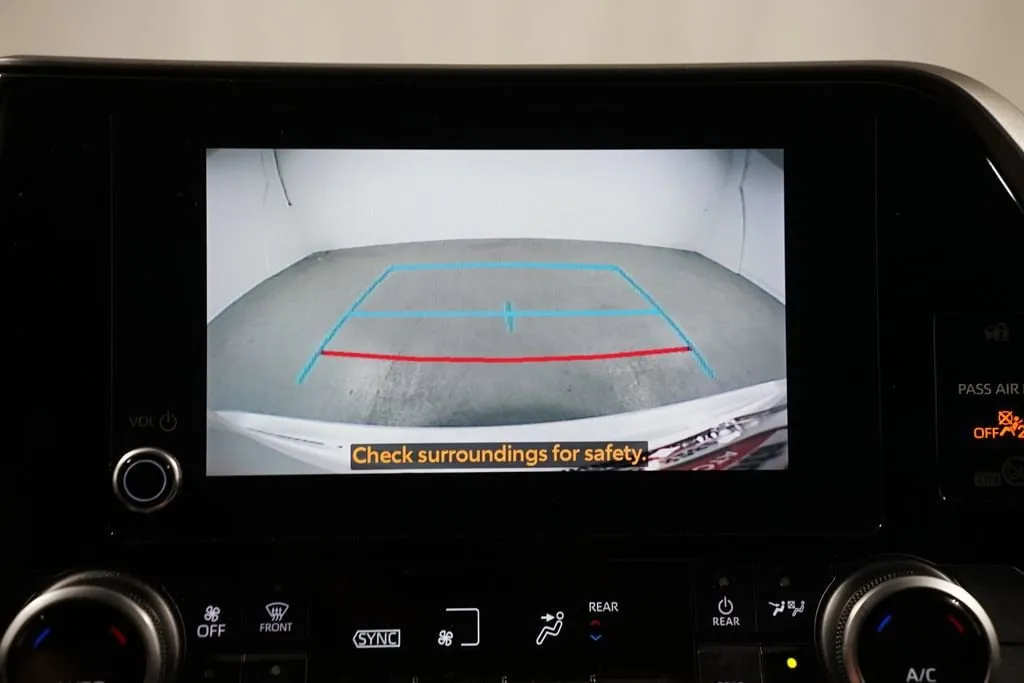 2023 Toyota Highlander L thumbnail 20