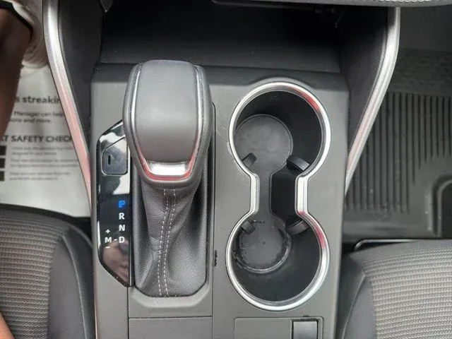 2023 Toyota Highlander LE thumbnail 45