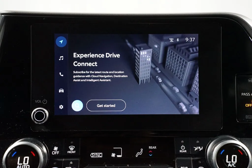 2023 Toyota Highlander LE thumbnail 17