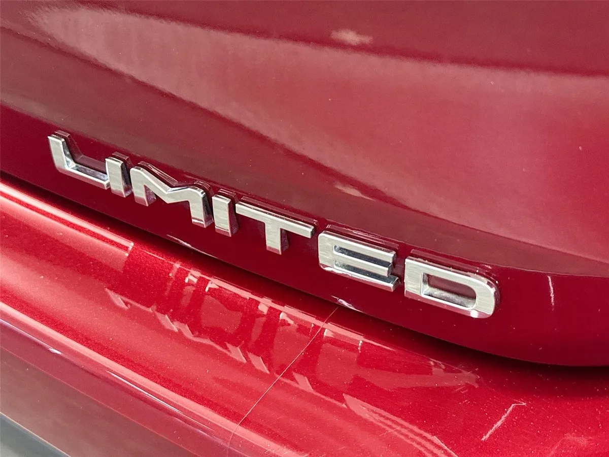 2023 Toyota Highlander Limited thumbnail 15