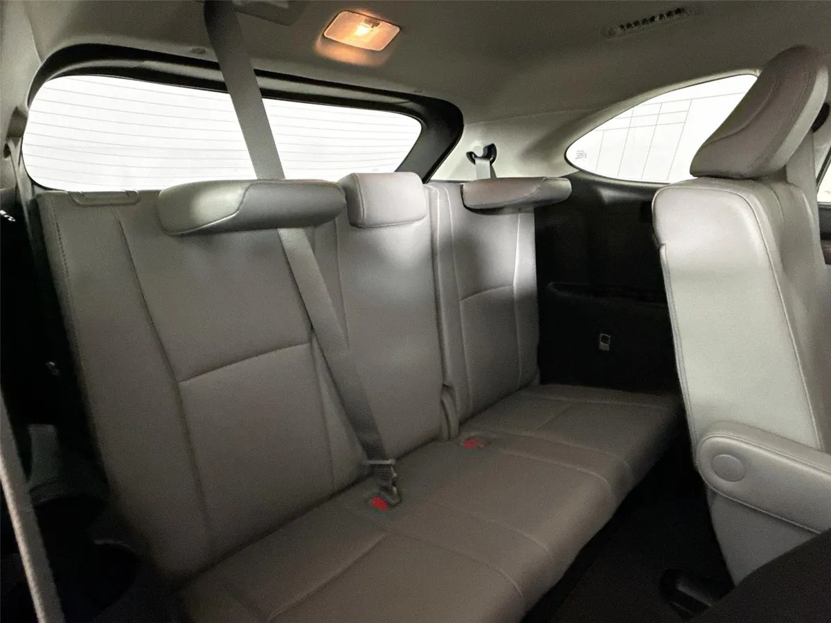 2023 Toyota Highlander Limited thumbnail 41