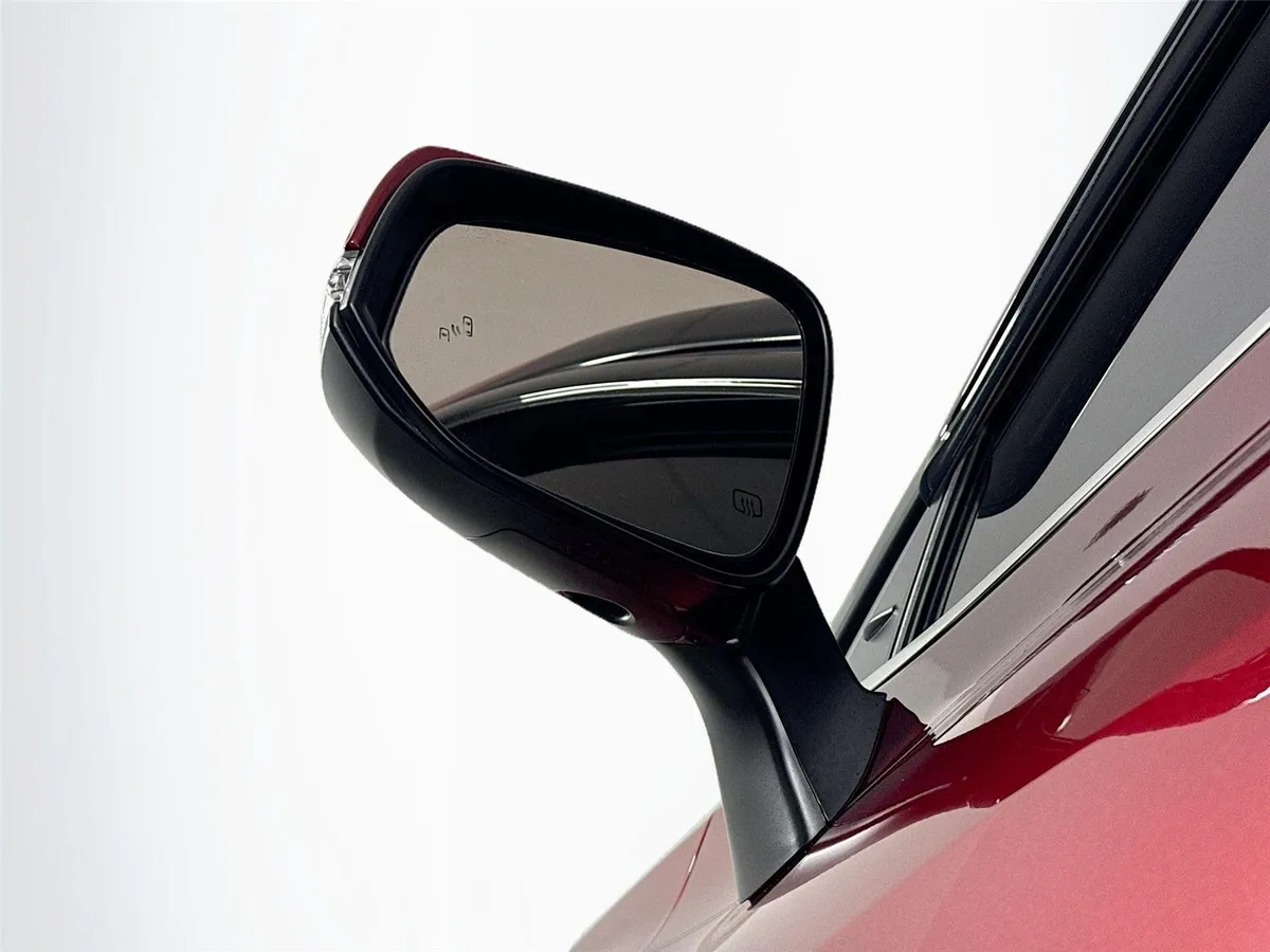 2023 Toyota Highlander Limited thumbnail 5