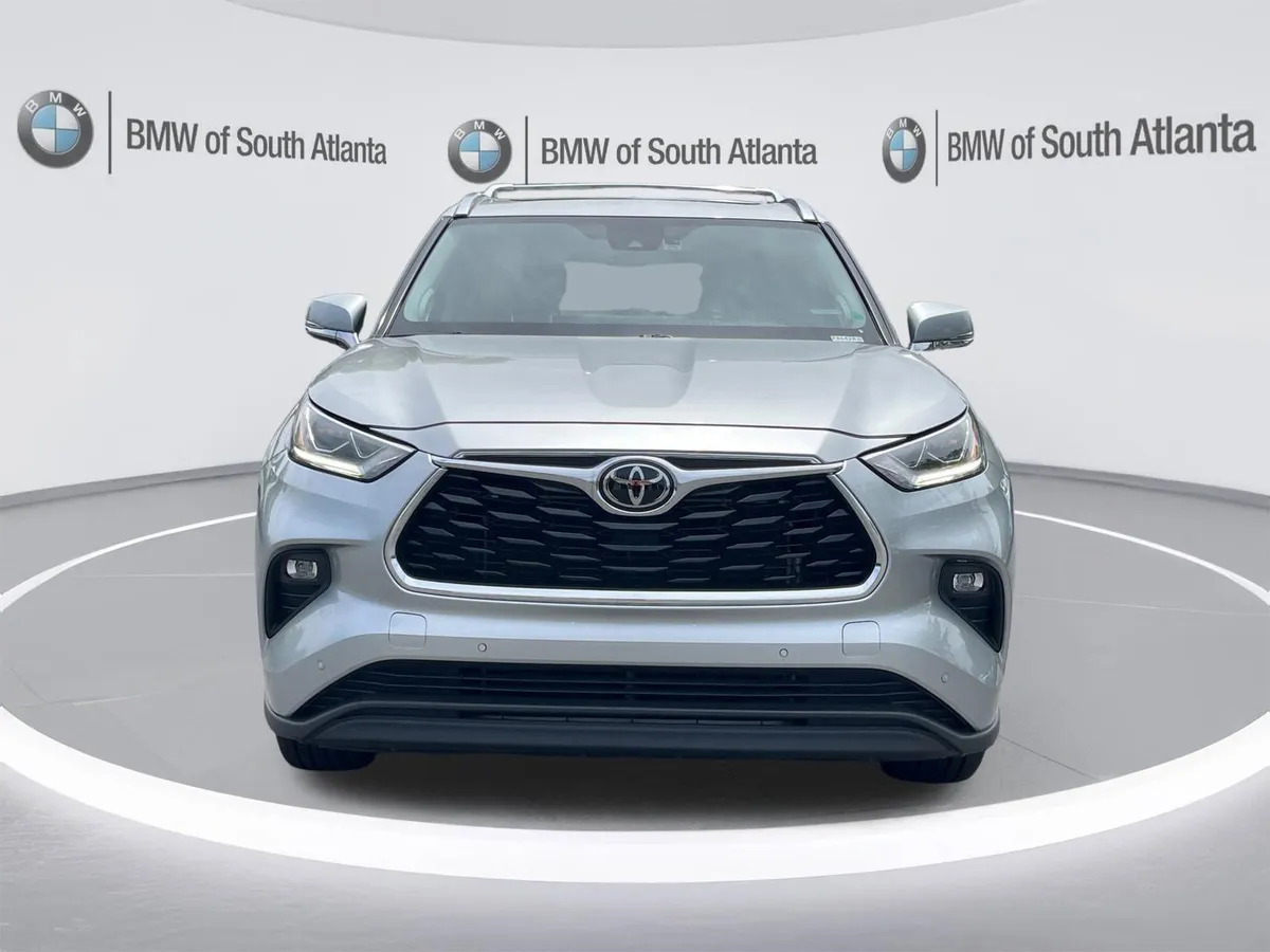 2023 Toyota Highlander Limited thumbnail 29