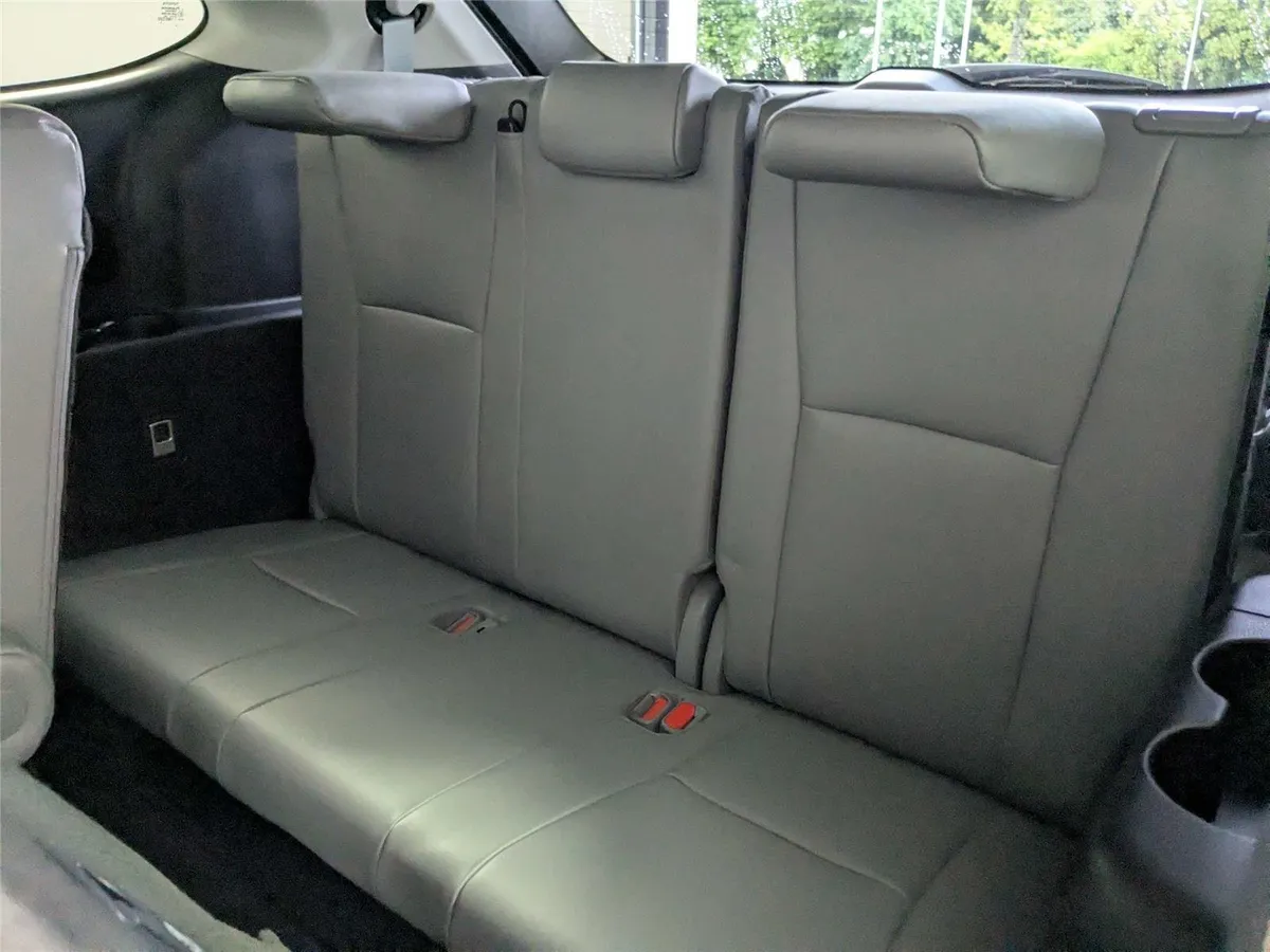 2023 Toyota Highlander XLE thumbnail 34