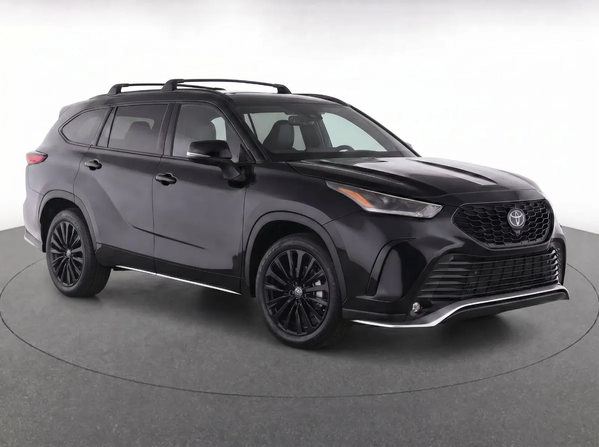 2023 Toyota Highlander XSE thumbnail 2