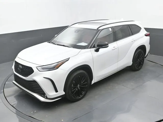 2023 Toyota Highlander XSE thumbnail 34
