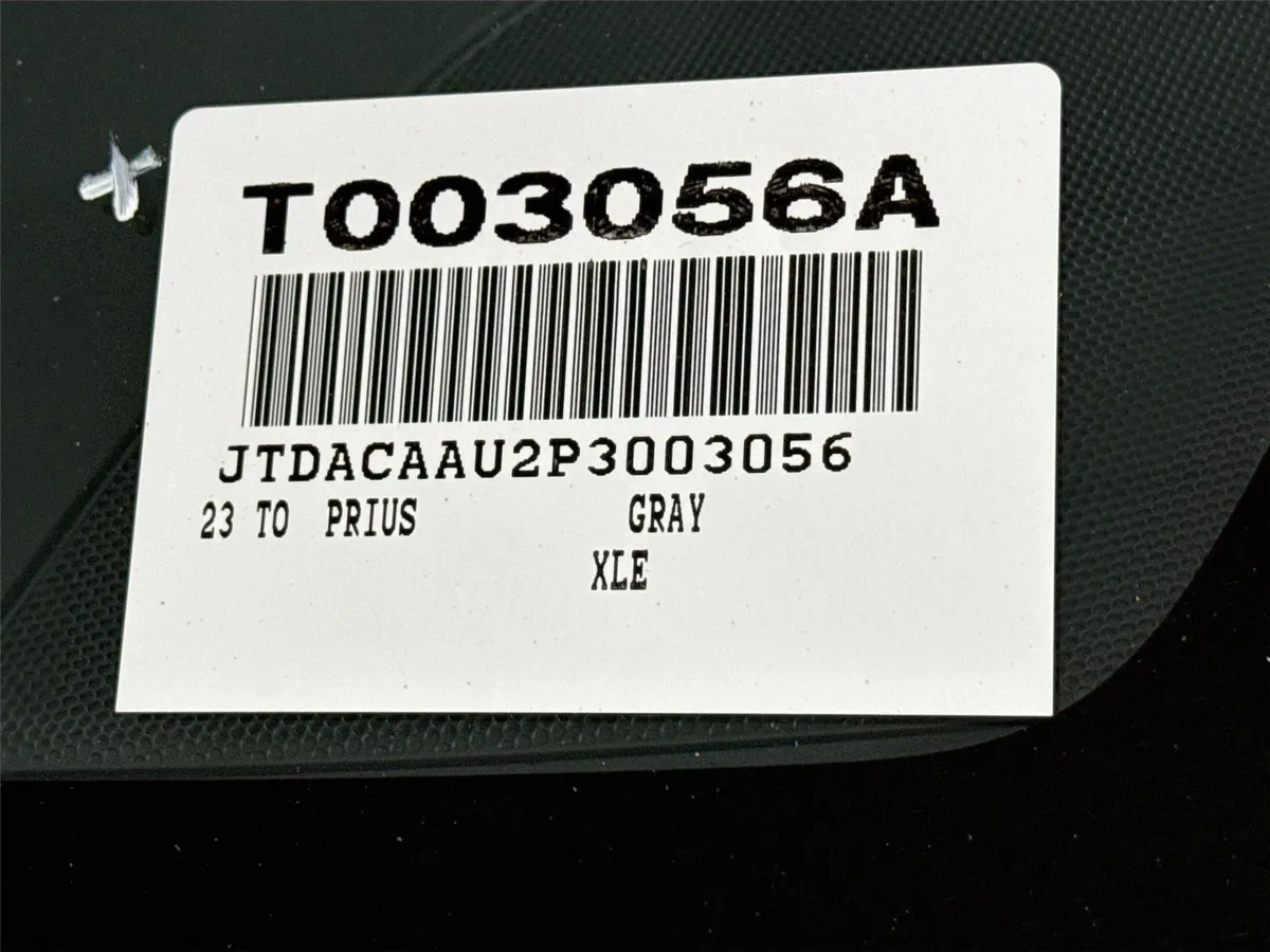 2023 Toyota Prius XLE thumbnail 41