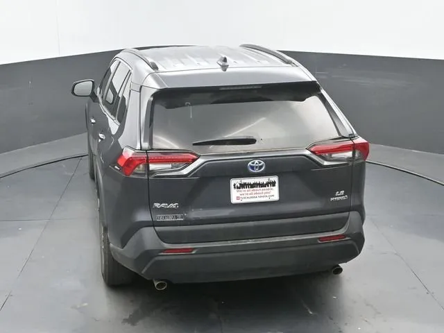 2023 Toyota RAV4 Hybrid LE thumbnail 31