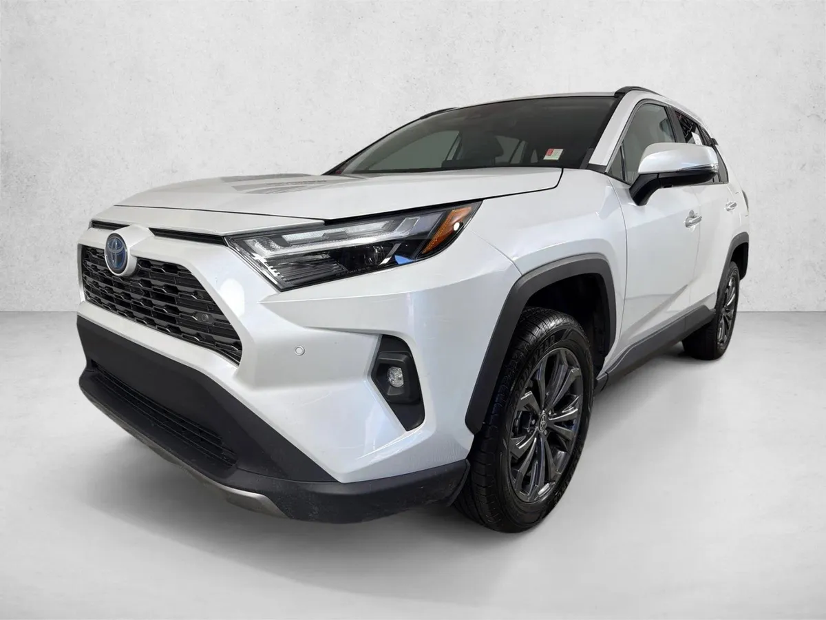 2023 Toyota RAV4 Hybrid Limited thumbnail 8